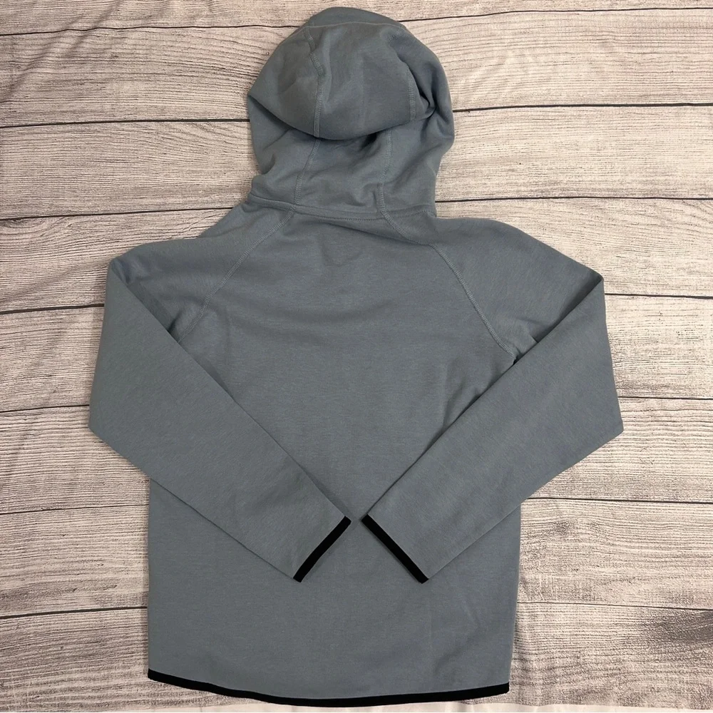 Gap Fit Kids zip up jacket size L/10
